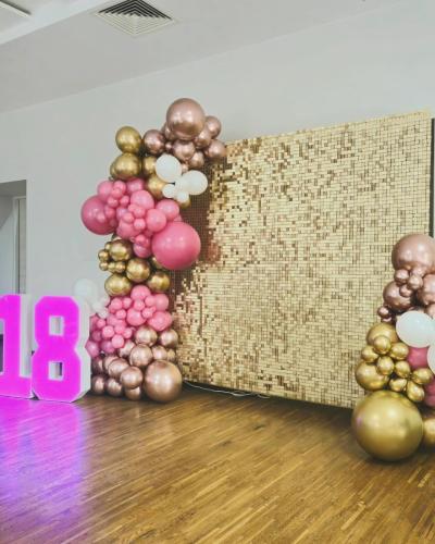 Ścianka balonowa 18 urodziny 